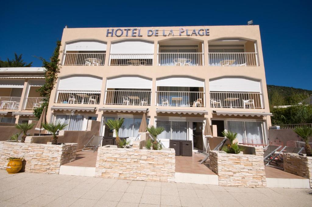 Hotel De La Plage Le Lavandou Kültér fotó